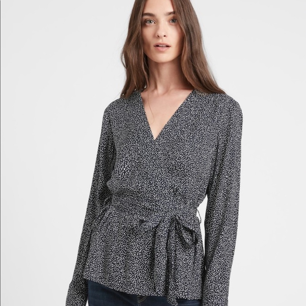 Banana Republic Petite Tie-Waist Blouse XXS